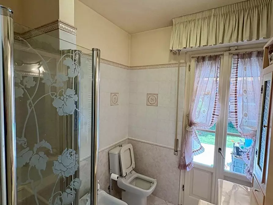 Immagine 32 di Villetta a schiera in vendita  a Lucca