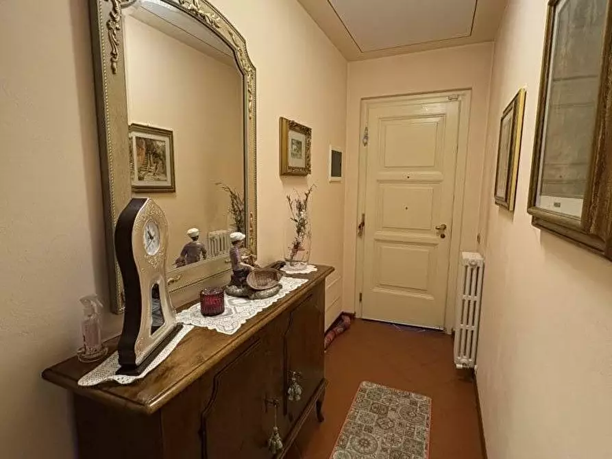 Immagine 12 di Villetta a schiera in vendita  a Lucca