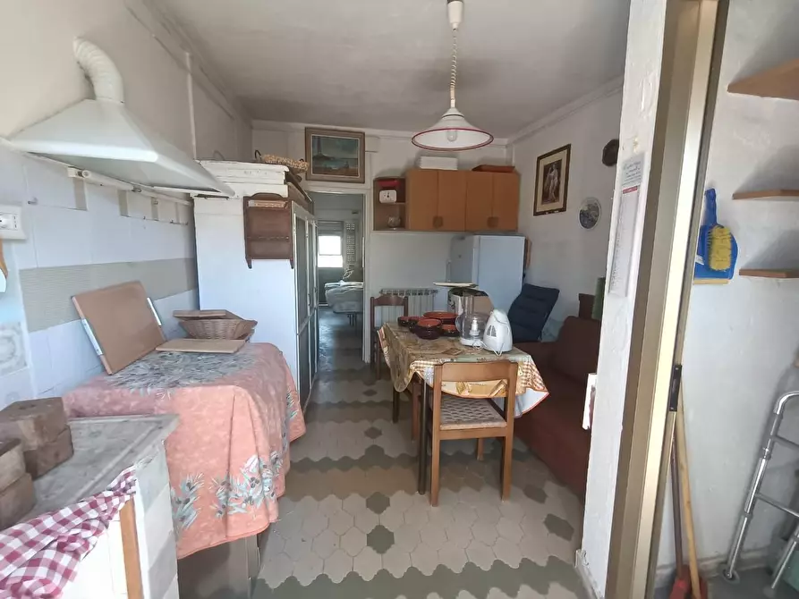 Immagine 22 di Casa indipendente in vendita  a Castelnuovo Magra