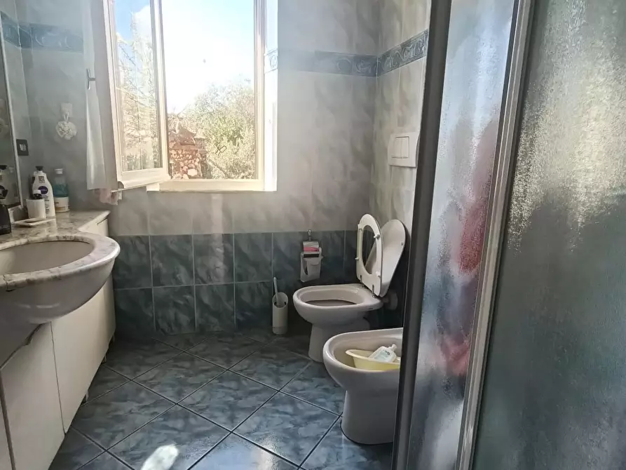 Immagine 19 di Casa indipendente in vendita  a Castelnuovo Magra