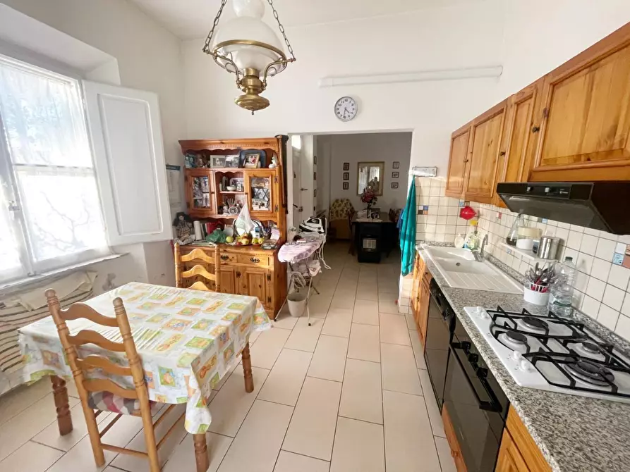 Immagine 8 di Casa bifamiliare in vendita  a Rosignano Marittimo