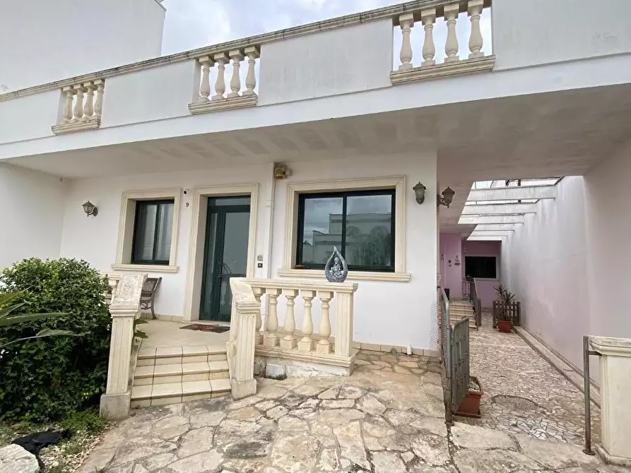 Immagine 5 di Villetta a schiera in vendita  a Carmiano