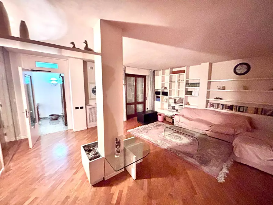 Immagine 20 di Attività artigianale in vendita  a San Miniato