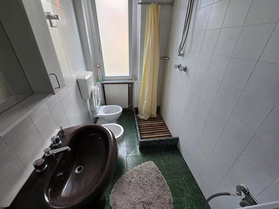 Immagine 13 di Villa in vendita  a Carrara