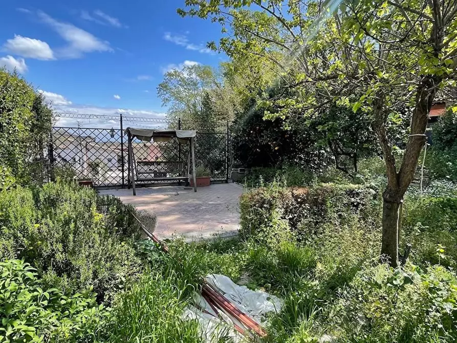 Immagine 12 di Casa quadrifamiliare in vendita  a Fiumicino