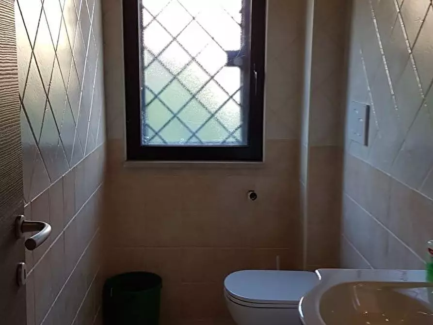 Immagine 47 di Casa quadrifamiliare in vendita  a Fiumicino