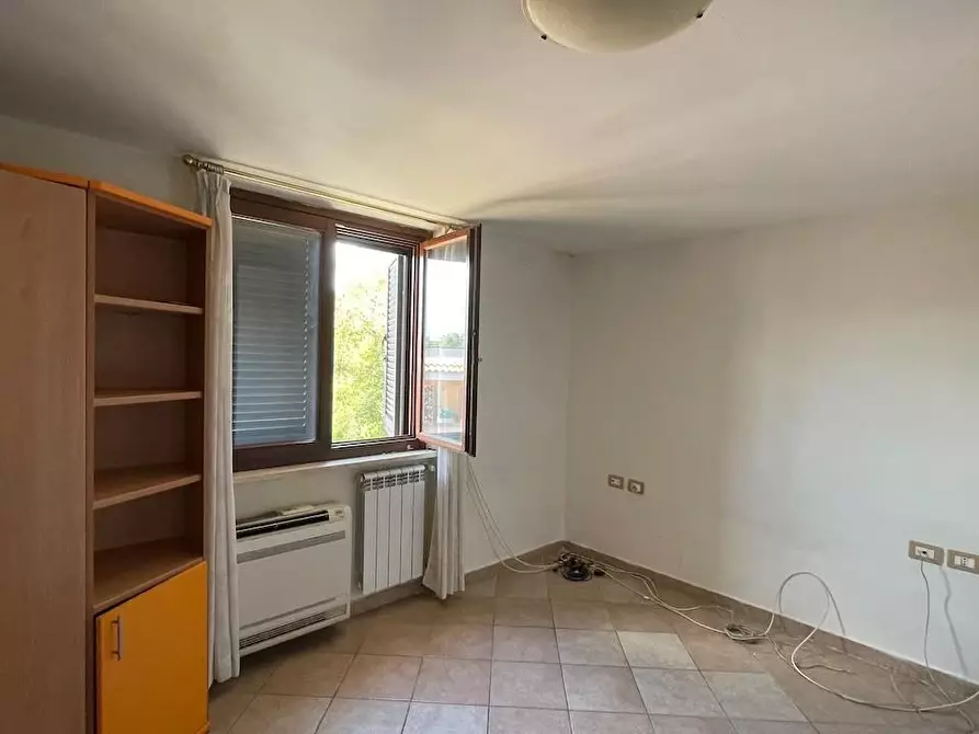 Immagine 36 di Casa quadrifamiliare in vendita  a Fiumicino