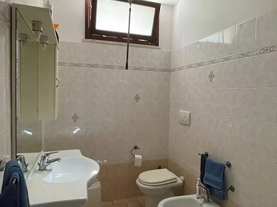 Immagine 24 di Casa quadrifamiliare in vendita  a Fiumicino