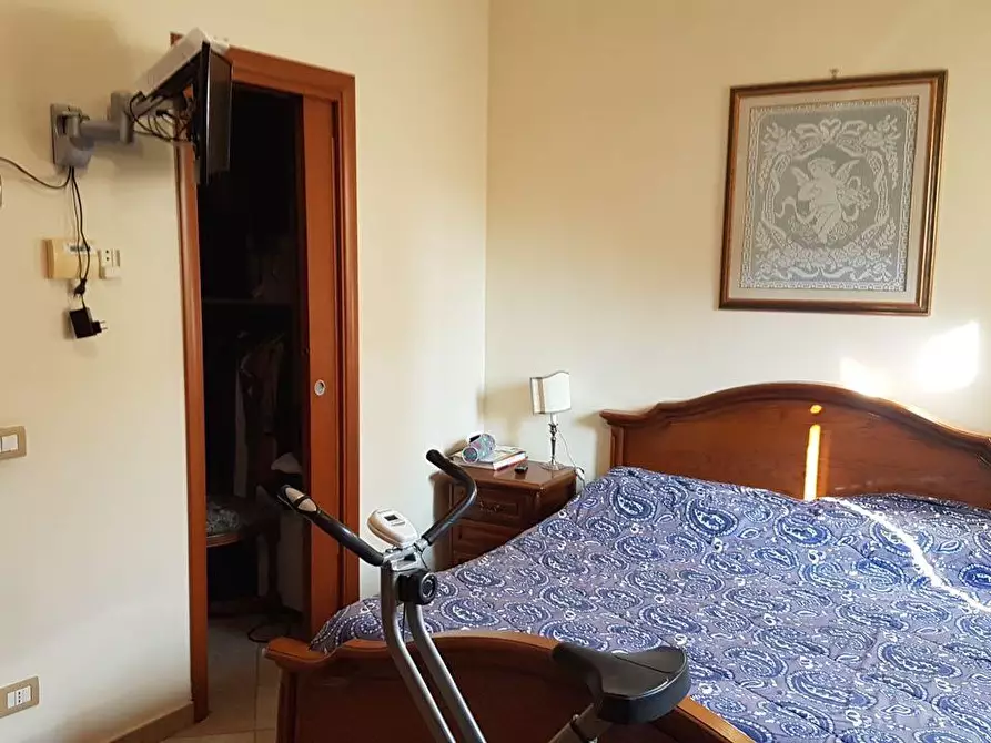 Immagine 65 di Casa quadrifamiliare in vendita  a Fiumicino