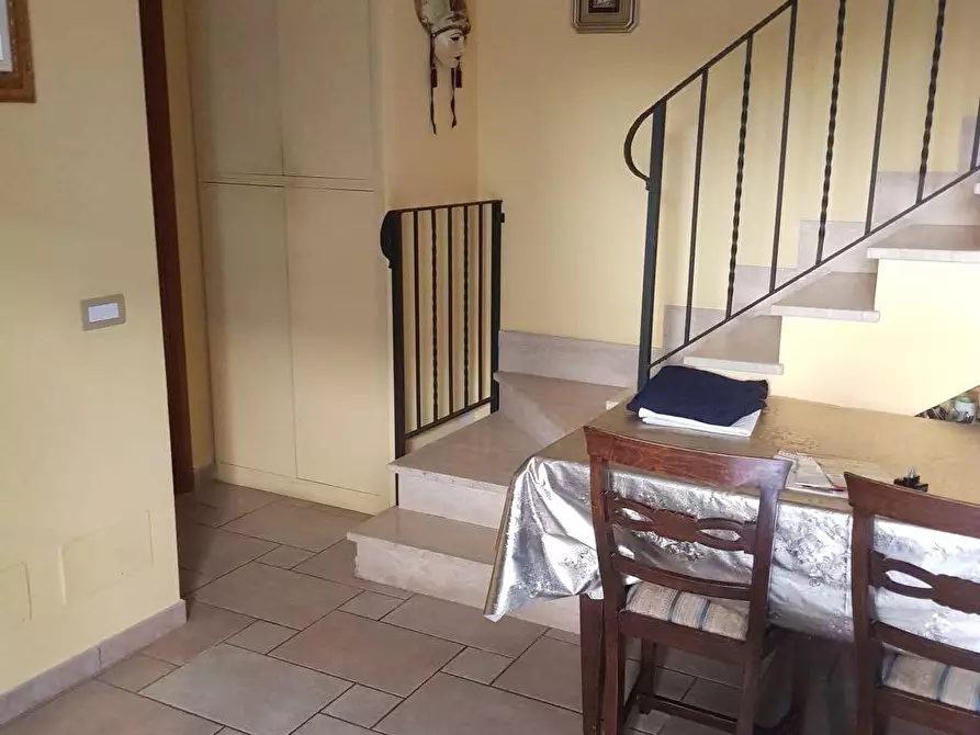 Immagine 18 di Casa quadrifamiliare in vendita  a Fiumicino