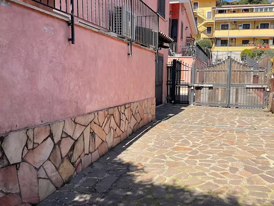 Immagine 13 di Casa quadrifamiliare in vendita  a Fiumicino