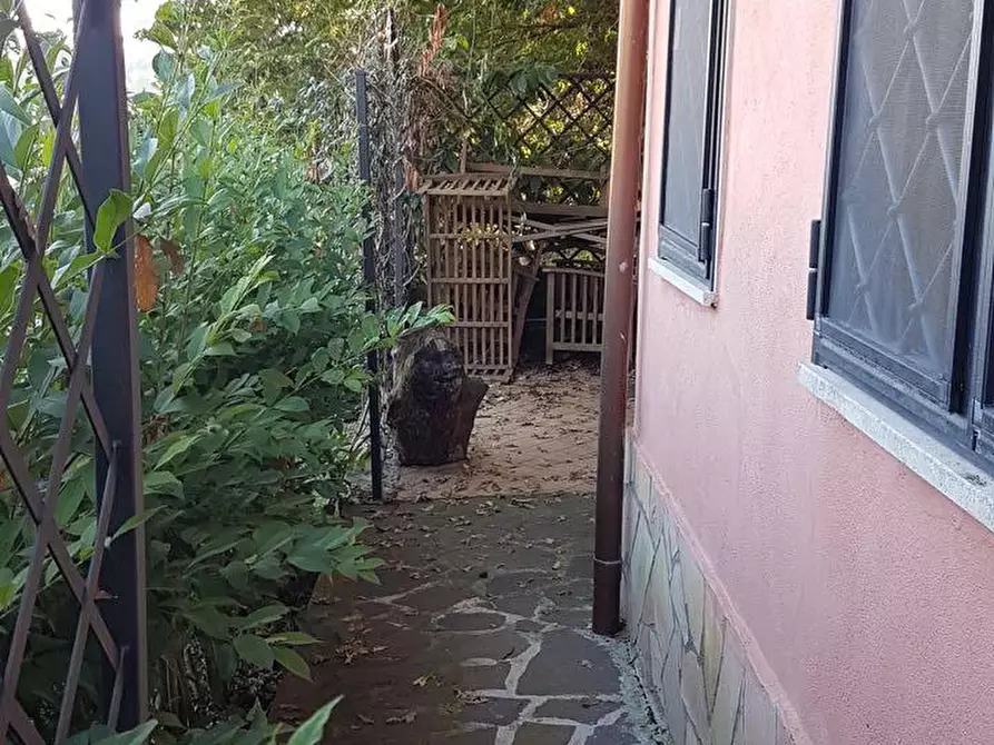 Immagine 56 di Casa quadrifamiliare in vendita  a Fiumicino