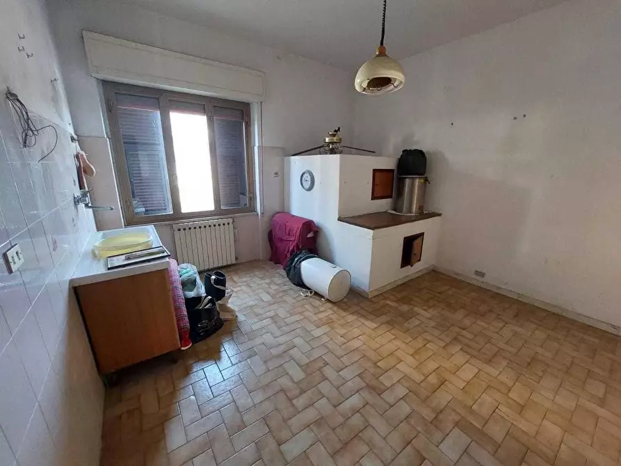 Immagine 13 di Casa semindipendente in vendita  a Sarzana