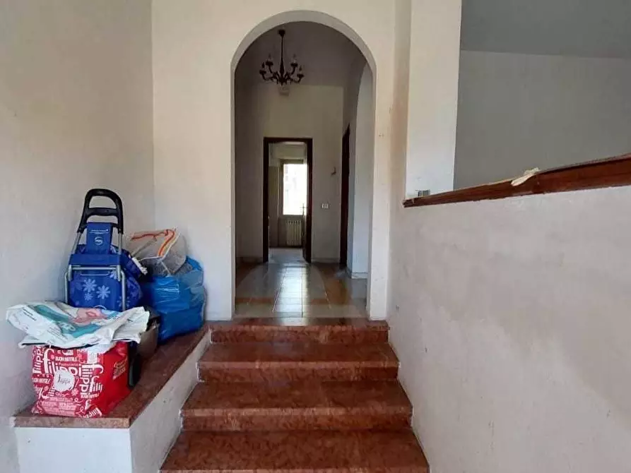 Immagine 8 di Casa semindipendente in vendita  a Sarzana