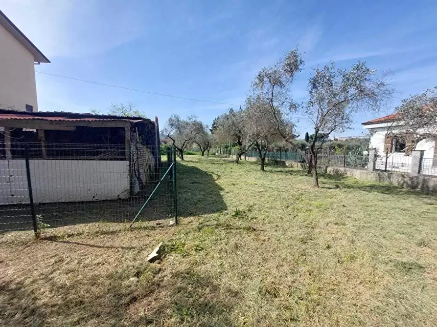 Immagine 1 di Casa semindipendente in vendita  a Sarzana