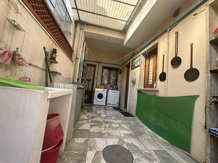 Immagine 25 di Villa in vendita  a Viareggio