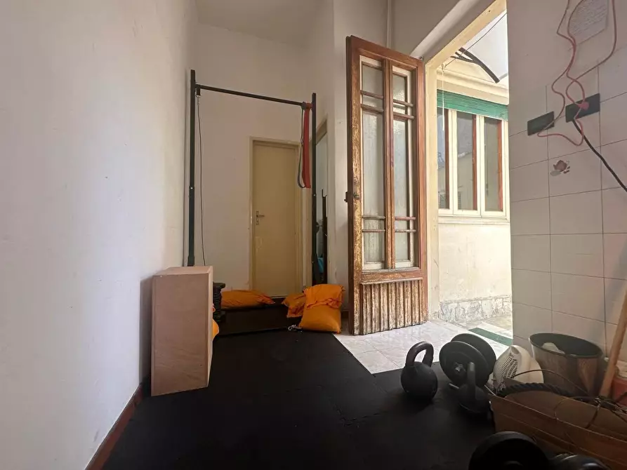 Immagine 51 di Villa in vendita  a Viareggio