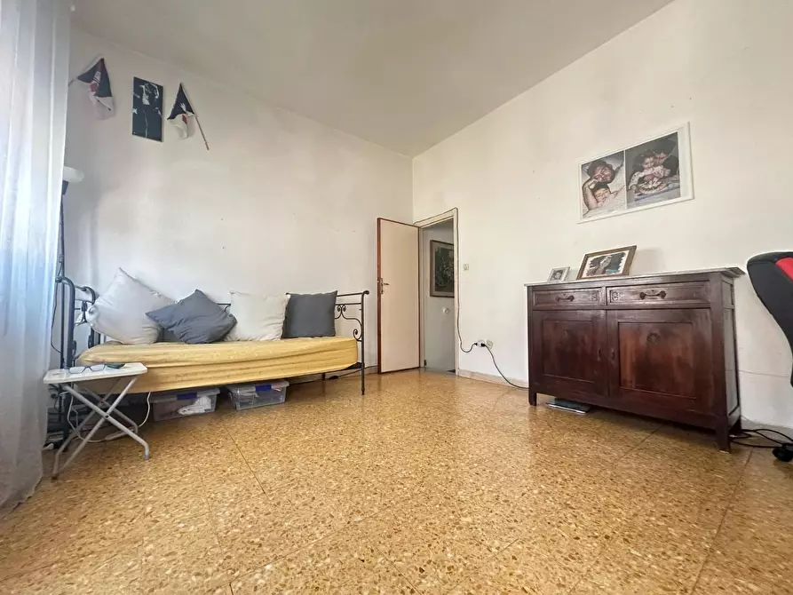 Immagine 66 di Villa in vendita  a Viareggio