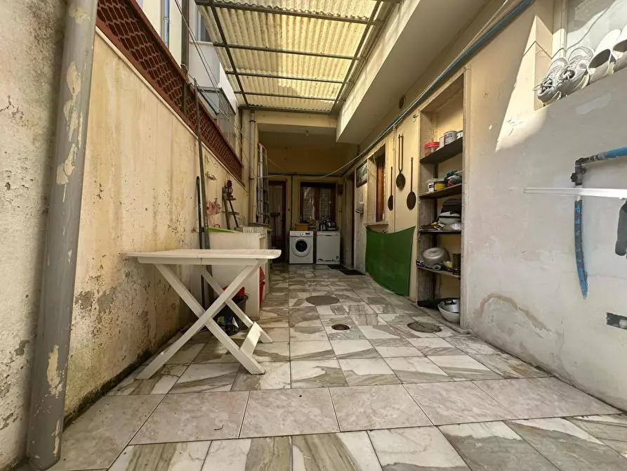 Immagine 29 di Villa in vendita  a Viareggio