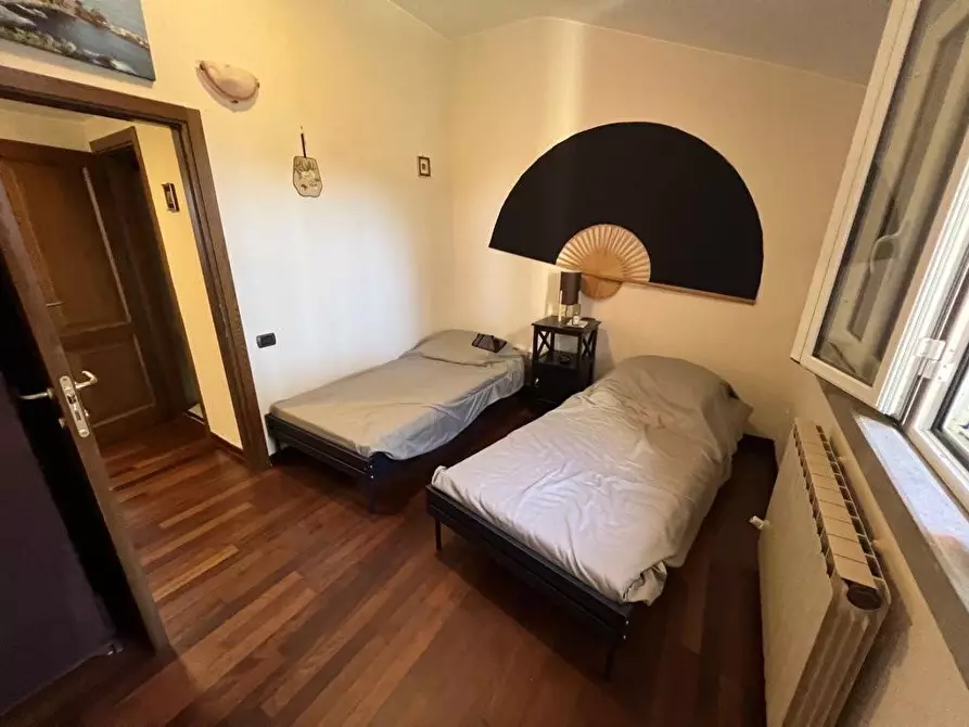 Immagine 82 di Villetta a schiera in vendita  a Cecina