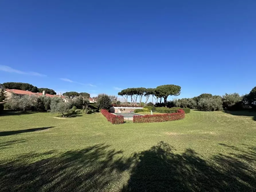 Immagine 70 di Villetta a schiera in vendita  a Cecina