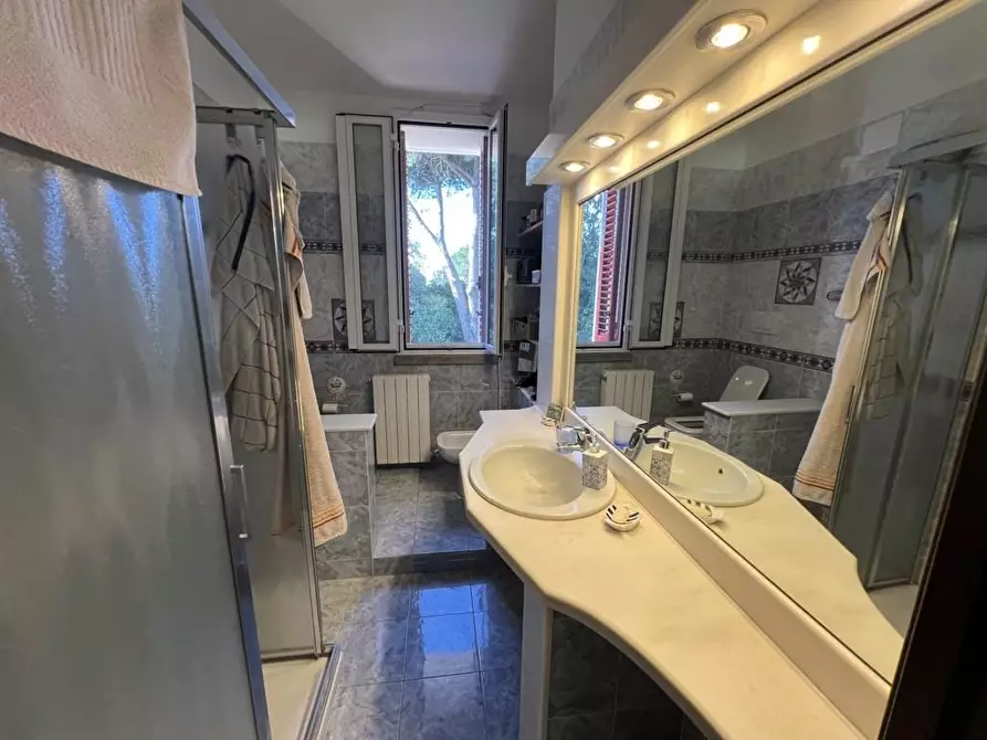 Immagine 48 di Villetta a schiera in vendita  a Cecina