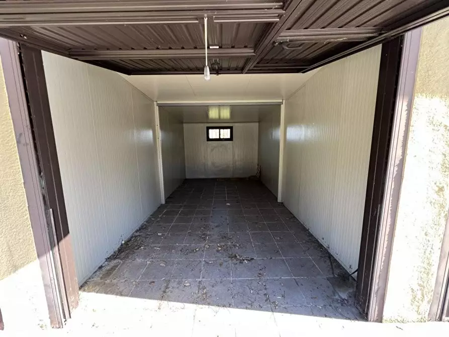 Immagine 103 di Villetta a schiera in vendita  a Cecina