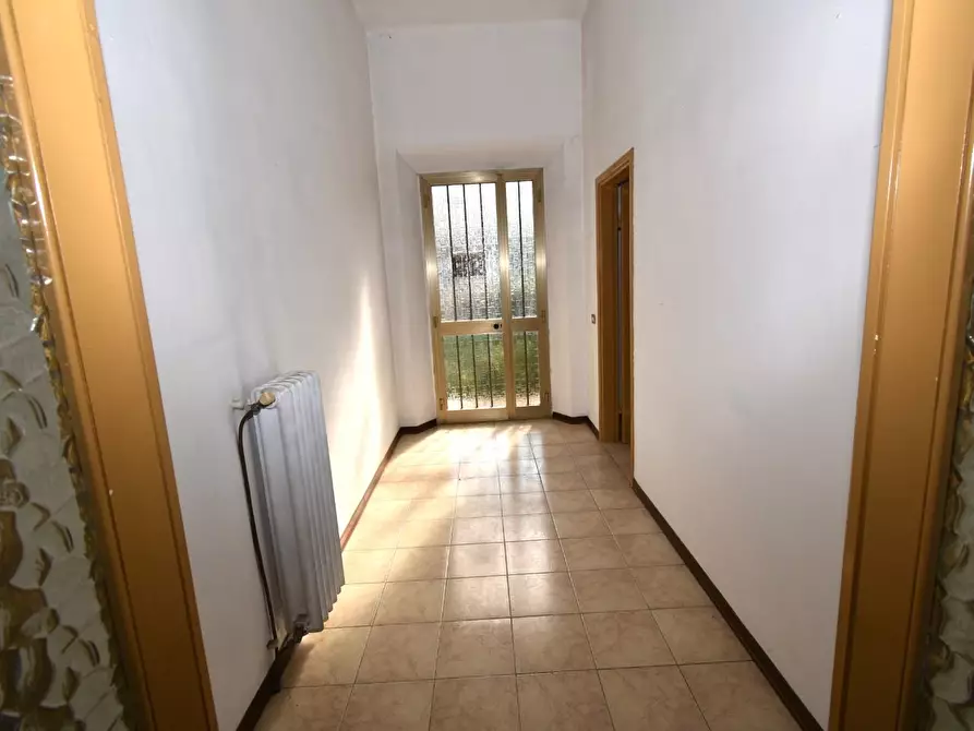 Immagine 6 di Villa in vendita  a Vecchiano