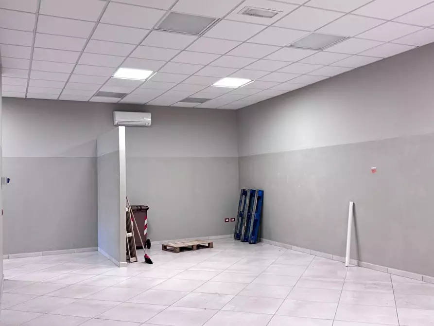 Immagine 5 di Locale commerciale in vendita  a Capannoli