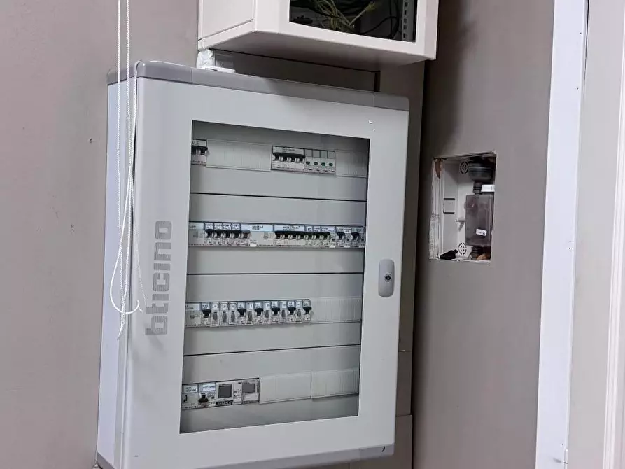 Immagine 4 di Locale commerciale in vendita  a Capannoli