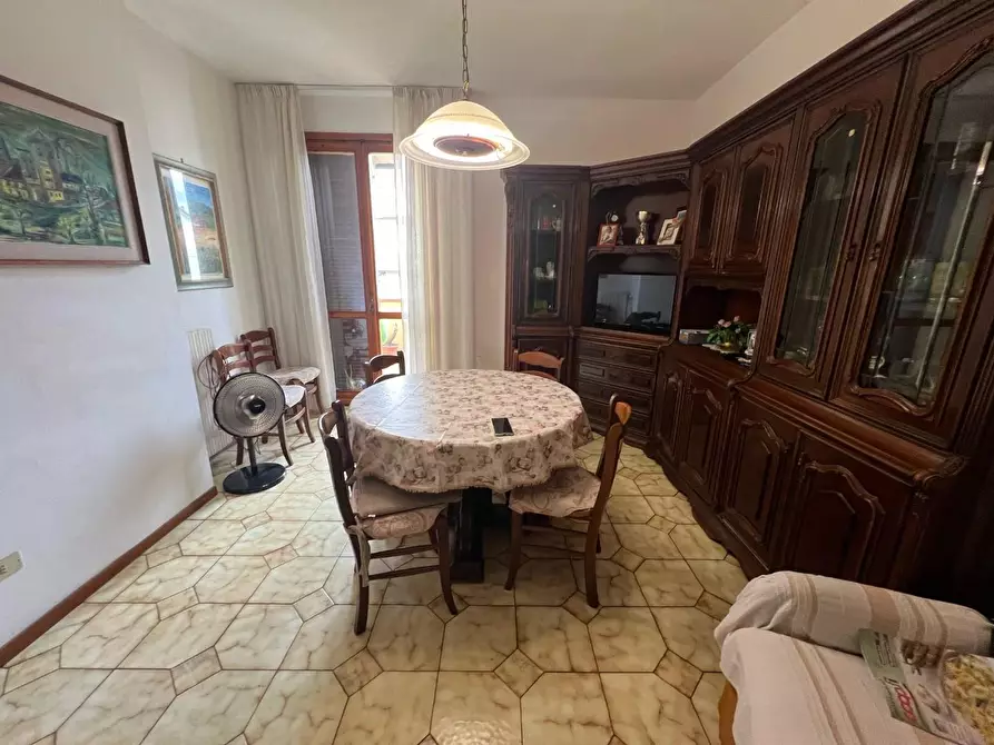 Immagine 10 di Appartamento in vendita  a Vinci