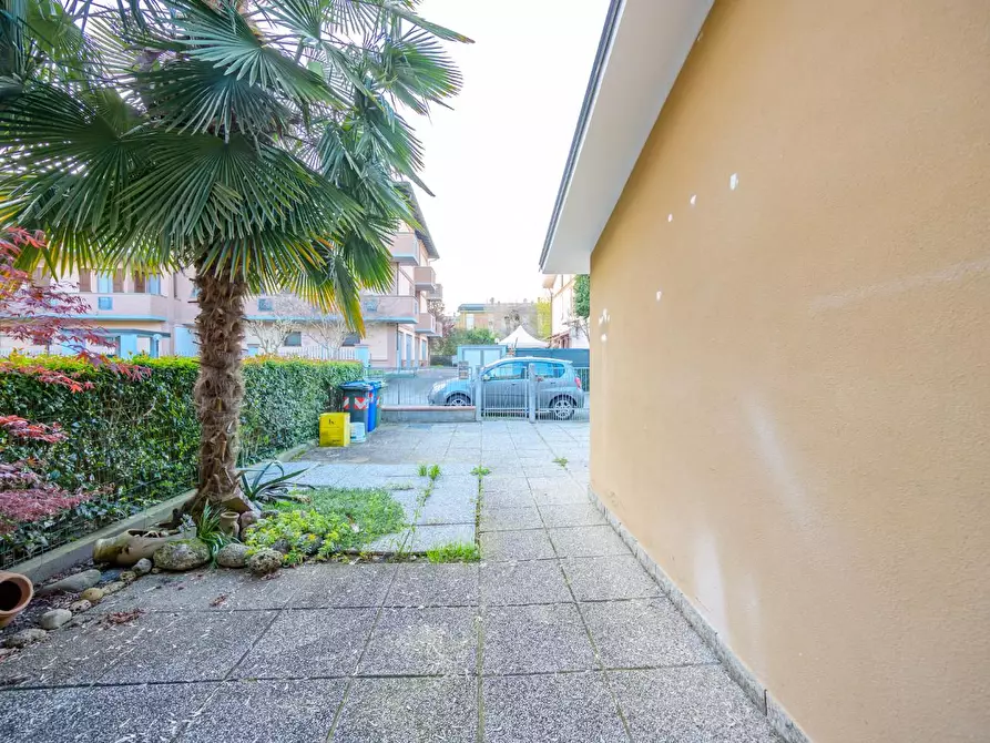 Immagine 36 di Villetta a schiera in vendita  a San Prospero