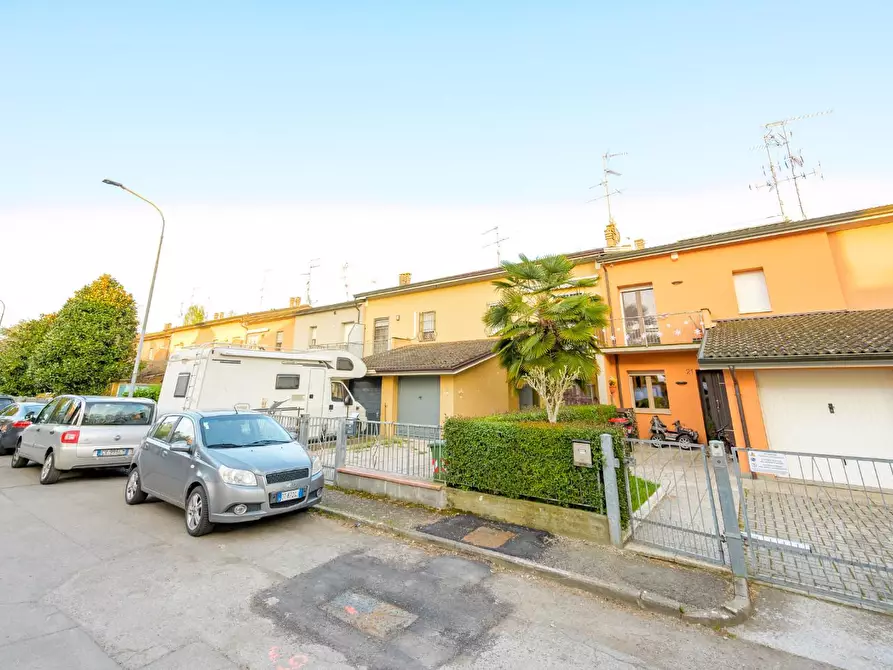 Immagine 39 di Villetta a schiera in vendita  a San Prospero