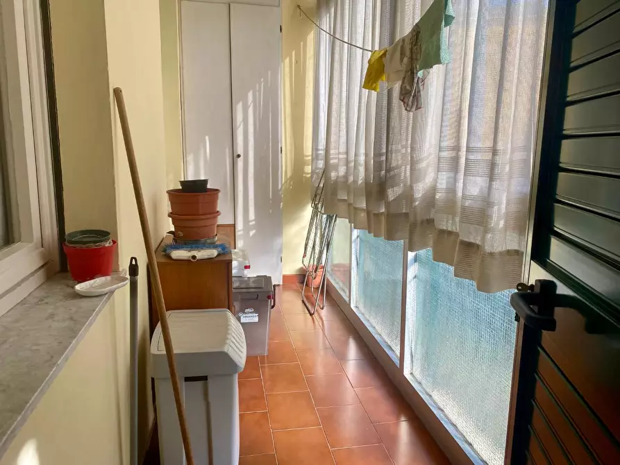 Immagine 20 di Appartamento in vendita  a Lucca