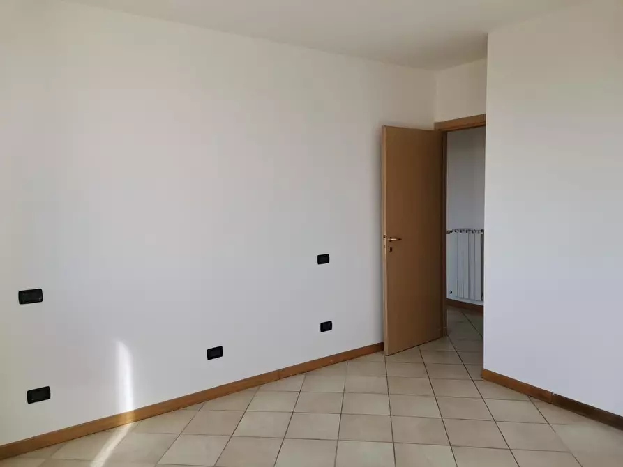 Immagine 21 di Appartamento in vendita  a Colle Di Val D'elsa