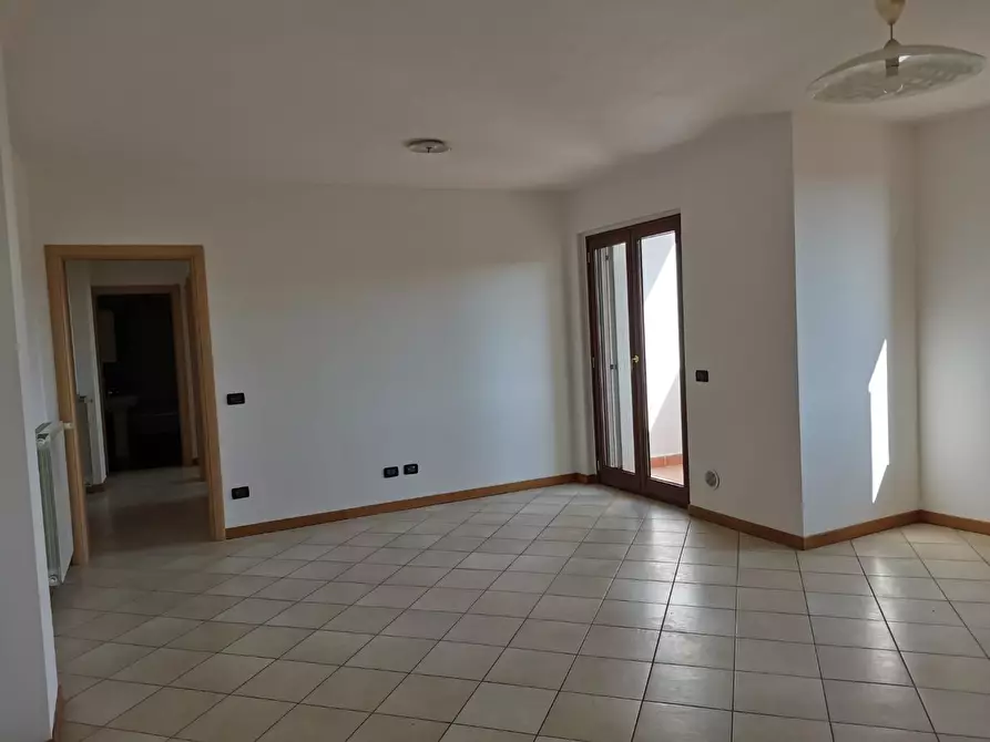 Immagine 12 di Appartamento in vendita  a Colle Di Val D'elsa