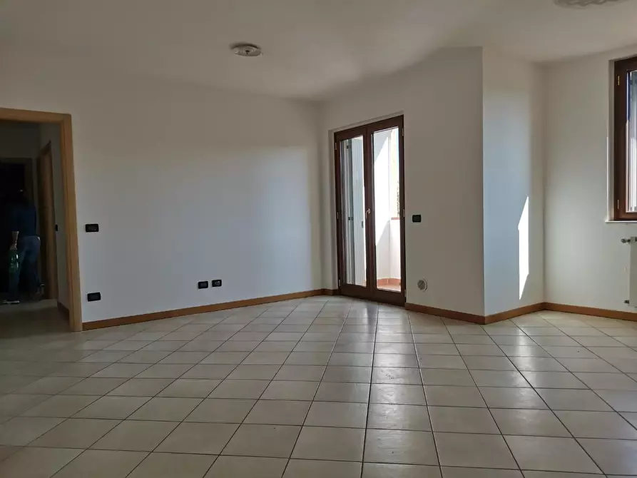 Immagine 4 di Appartamento in vendita  a Colle Di Val D'elsa