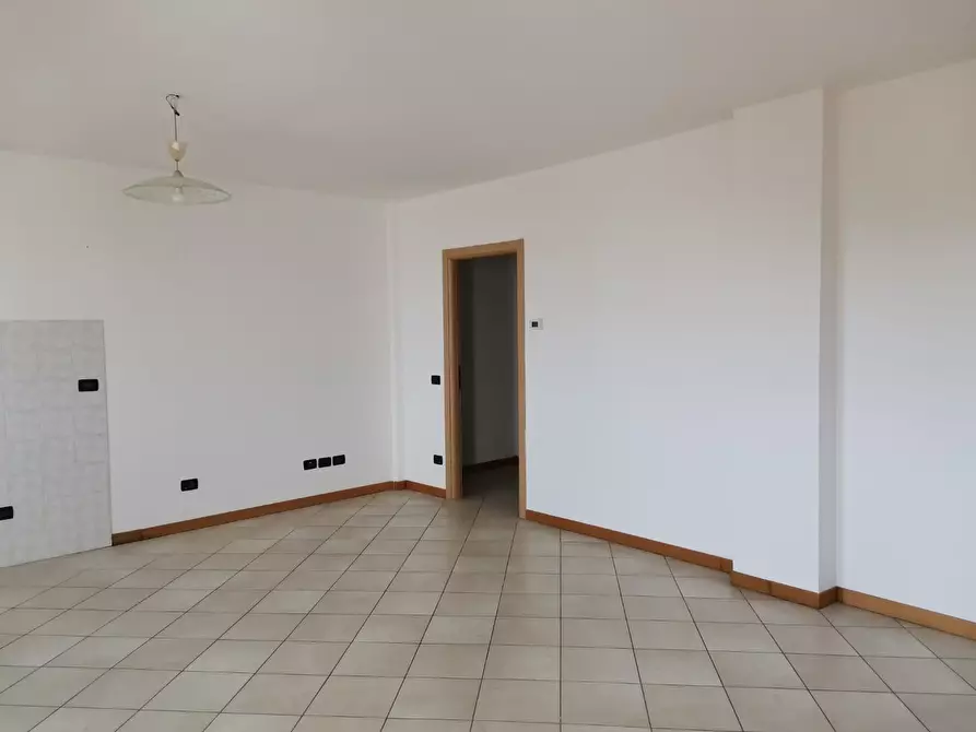 Immagine 15 di Appartamento in vendita  a Colle Di Val D'elsa