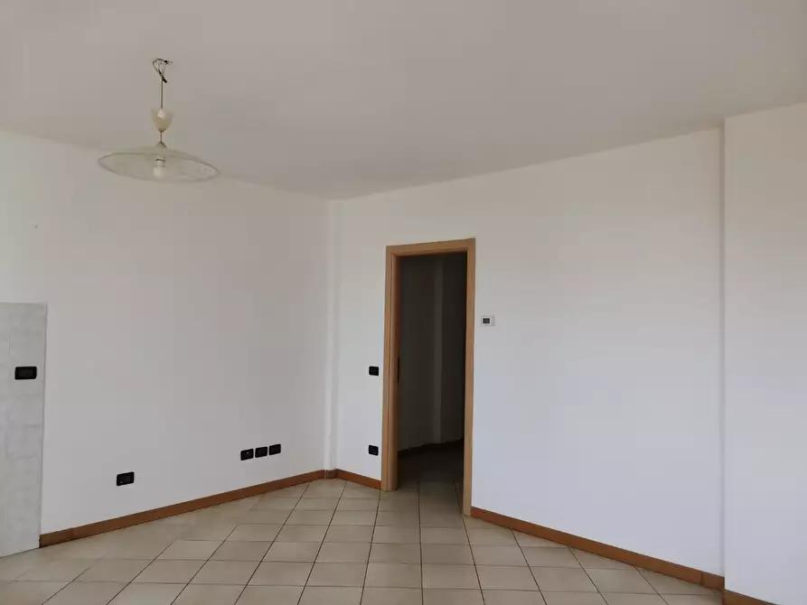 Immagine 32 di Appartamento in vendita  a Colle Di Val D'elsa