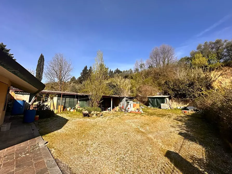 Immagine 15 di Villa in vendita  a Casciana Terme Lari