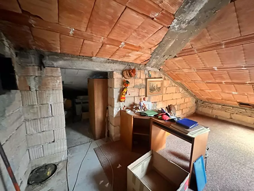 Immagine 13 di Villa in vendita  a Casciana Terme Lari