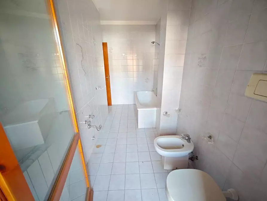 Immagine 45 di Villetta a schiera in vendita  a Ponsacco