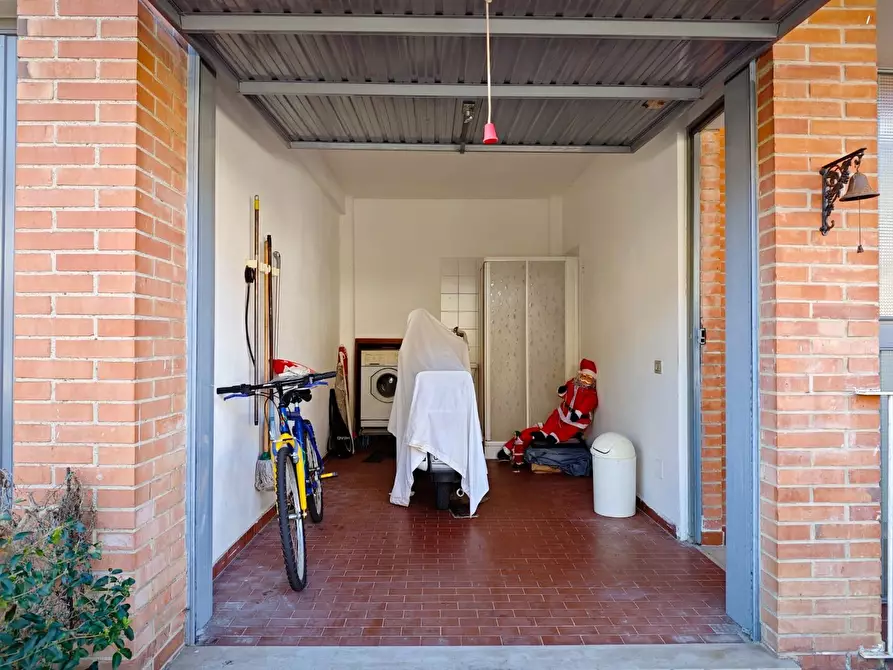 Immagine 57 di Villetta a schiera in vendita  a Ponsacco