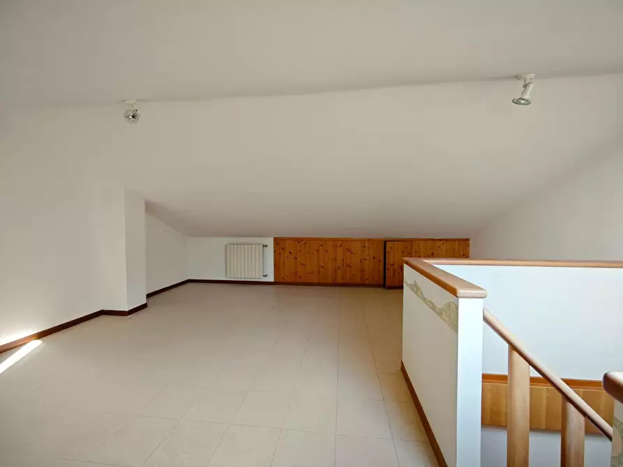 Immagine 49 di Villetta a schiera in vendita  a Ponsacco