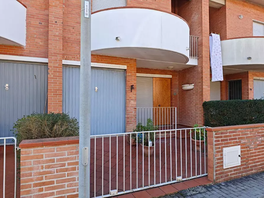 Immagine 58 di Villetta a schiera in vendita  a Ponsacco