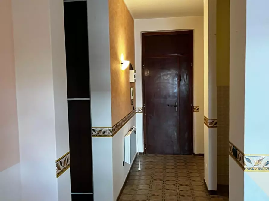 Immagine 4 di Appartamento in vendita  a Carrara