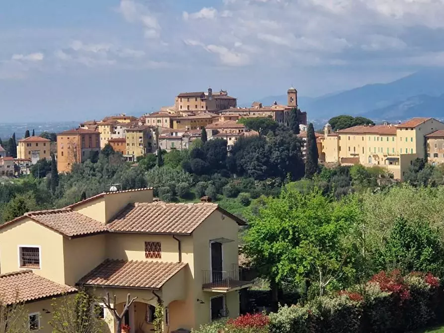 Immagine 13 di Appartamento in vendita  a Casciana Terme Lari