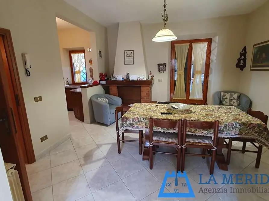 Immagine 2 di Appartamento in vendita  a Larciano