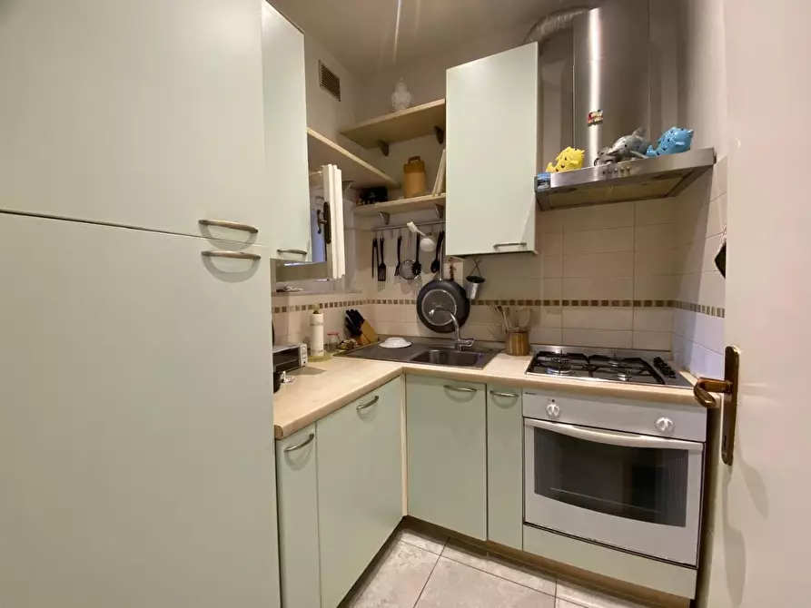 Immagine 9 di Villetta a schiera in vendita  a Massa