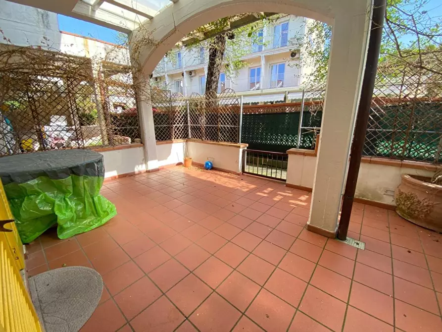 Immagine 4 di Villetta a schiera in vendita  a Massa